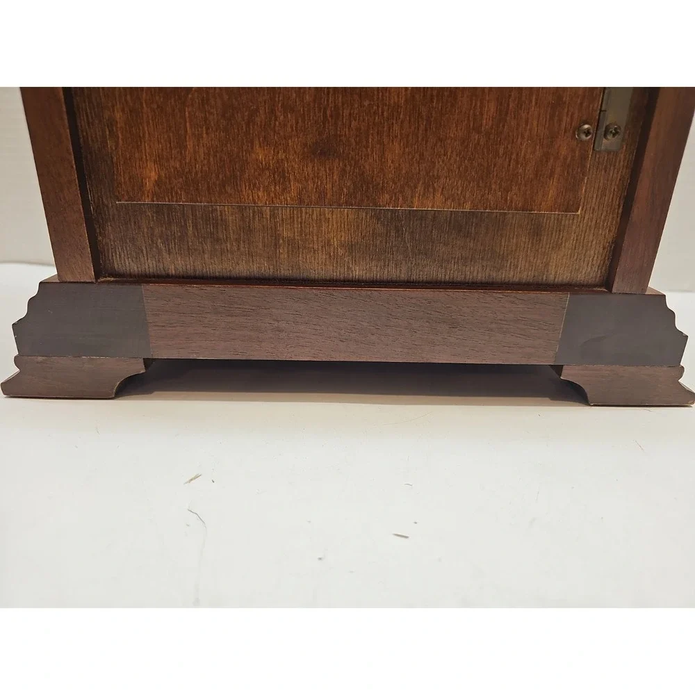 Hamilton Franz Hermle 1050-020 Wooden Bracket Mantel Clock 16